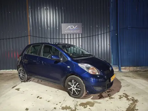 Toyota Yaris 1.3 VVTi Aspiration - AUTOMAAT - AIRCO - 5 DEURS