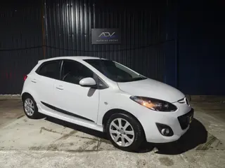 Mazda 2 1.3 BIFUEL GT-M Line - LEES TEKST - AIRCO - STOELVERWARMING - RECENT KLEINE BEURT - TREKHAAK