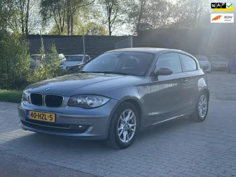 BMW 1-serie 116i Business Line Airco Cruise Parkeersensor