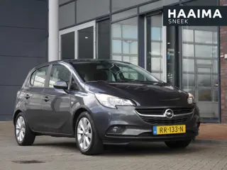 Opel Corsa 1.4 Favourite | Navigatie | Airco | Lichtmetalen velgen | Trekhaak | Parkeersensoren acht