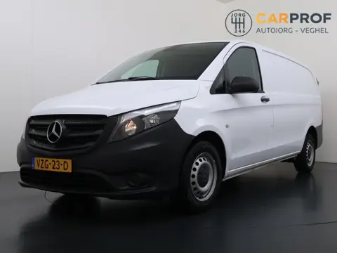 Mercedes-Benz Vito 110 CDI Lang Facelift Trekhaak Airco Navigatie 3 Zitplaatsen