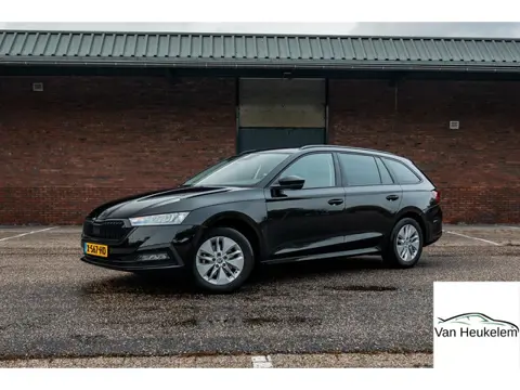 Skoda Octavia Combi 1.0 e-TSI Business Edition | CLIMA | SUNSET | STOEL & STUURWIEL VERWARMING