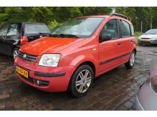 Fiat Panda 1.2 Emotion nw apk 19-5-2027 airco 130 dkm N.A.P.