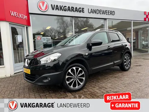 Nissan Qashqai 2.0 Acenta, trekhaak, panoramadak, navigatie.