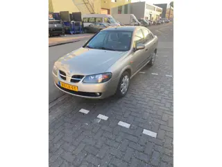 Nissan Almera 1.5 Acenta / Climate / Navi