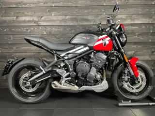 Triumph TRIDENT 660 INCL ACCESSOIRES - 42739348