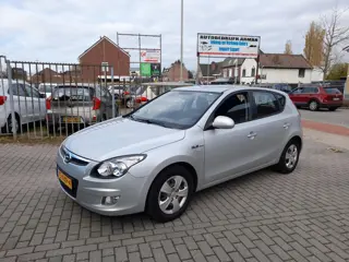 Hyundai I30 1.6i Blue Dynamic