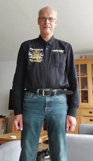 Zoek een lieve begripvolle vrouw voor een verkleedpartij.