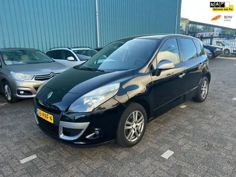 Renault Scénic 1.5 dCi Parisienne AUTOMAAT rijdt super