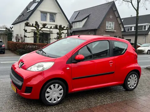 Peugeot 107 1.0-12V XR CAR-PLAY APK T/M 02-2027!!