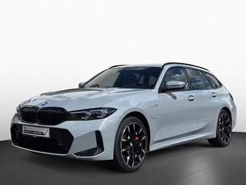 BMW 3 Serie Touring 330e xDrive M-SPORT Pro ** AD. LED, BEIGE LEDER, TREKH, PANO, MEMORY, 19-inch LM