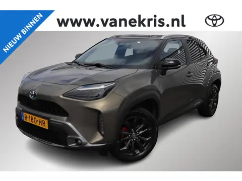 Toyota Yaris Cross 1.5 Hybrid Explore Parkeersensoren voor en achter, Stoelverwarming, Apple Carplay