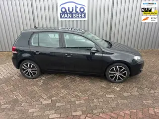 Volkswagen Golf 1.2 TSI Highline BlueMotion