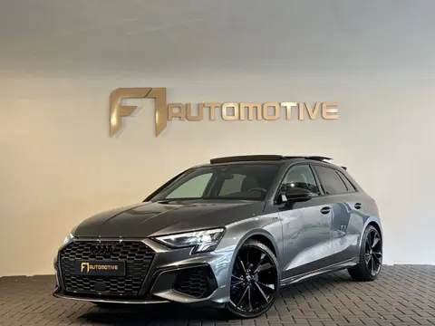 Audi A3 Sportback 35 TFSI S Line Pano|Keyless|Sfeer+|Camera