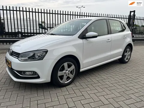 Volkswagen Polo 1.2 TSI 90PK Comfortline APK nieuw Rijd perfect.