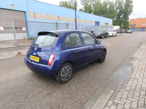 Nissan Micra 1.2 Visia BJ 2004 _ 5 deurs Apk 12/06/2027