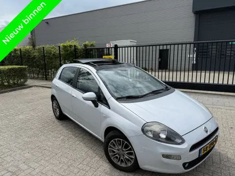 Fiat Punto Evo 1.3 M-Jet Panorama|Clima|Parksens|Cruise