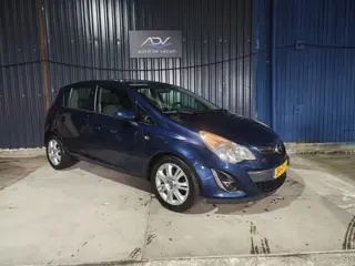 Opel Corsa 1.2-16V Edition AIRCO - 5 DEURS - NETTE STAAT - LM VELGEN