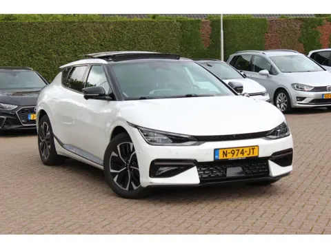 Kia Ev6 GT-Line 77.4 kWh / Full option! / SoH 96% / Trekhaak / Panoramadak / 360Camera / Head-up / K
