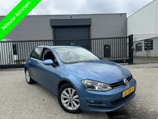 Volkswagen Golf 1.6 TDI DSG7 Sensor/Autohold/Navi/Cruise