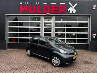 TOYOTA AYGO  1.0 12V VVT-I ACCESS / AIRCO / CARPLAY / NAP / 2e eigenaar / LAGE KMS! / RIJKLAAR! 