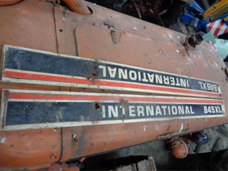 International - zijpaneel 845xl