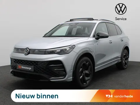 Volkswagen Tiguan 1.5 eHybrid R-Line Edition 272PK DSG Pano-Schuifdak, Trekhaak, Black Style, Navi v