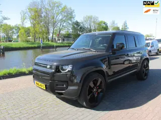 Land Rover Defender 2.0 D200 110 HSE