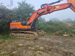 Doosan DX 225 LC-5 (bj 2020)