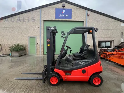 Linde H16T-03 (bj 2006)