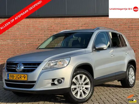 Volkswagen Tiguan 2.0 TSI | NL-AUTO! | LEDER! | NAVI!