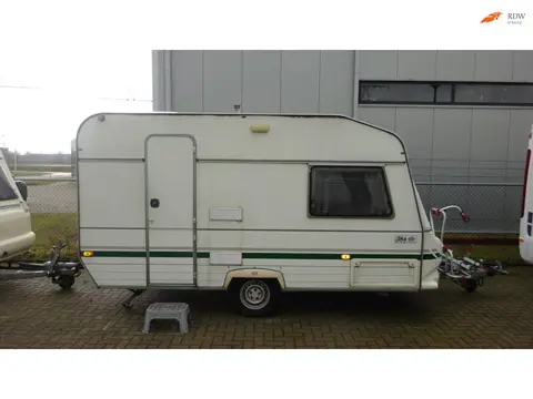 Chateau CHIARA 384C 1997 ruime RONDZIT VAST TOILET 770 kg