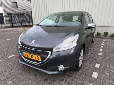 Peugeot 208 1.2 VTi Urban Soul|Netjes onderhouden|Clima|Trekhaak