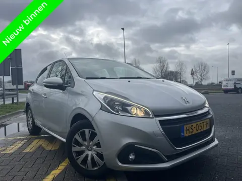 Peugeot 208 1.6 B.HDi Blue Lease Cruies Clima Led