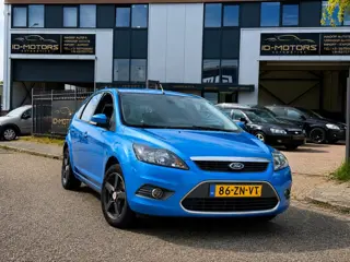Ford Focus 1.6-16V Titanium Carplay navi APK AIRCO