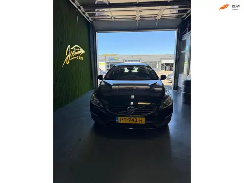 Volvo V60 2.0 D3 Summum