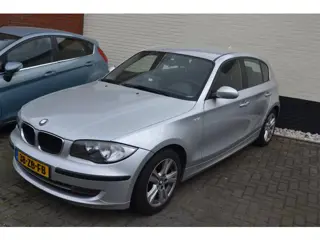 BMW 1-serie 118i Business Line 5 drs Pracht Staat