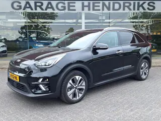 Kia e-Niro ExecutiveLine 64 kWh | SOH: 94,1% | Leder | 3 Fase | Warmtepomp | Blindspot | Adaptive Cc
