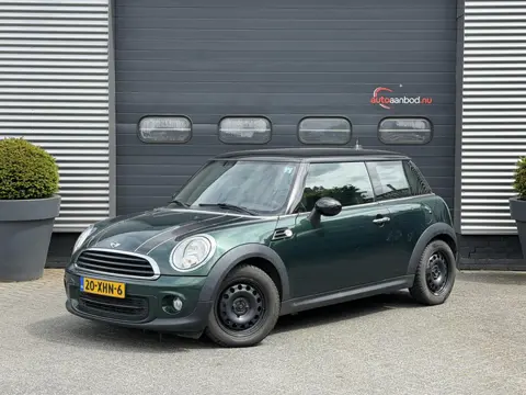 MINI 3-Deurs 1.6 Cooper Chili | Navigatie | Harmon Kardon | Lederen Bekleding |  Climate Control |