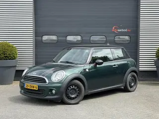 MINI 3-Deurs 1.6 Cooper Chili | Navigatie | Harmon Kardon | Lederen Bekleding |  Climate Control |