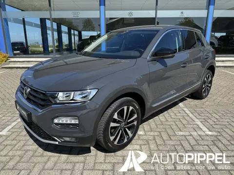Volkswagen T-Roc 1.5 TSI United | App-connect | Dig.display | Navi | DAB | LMV17"