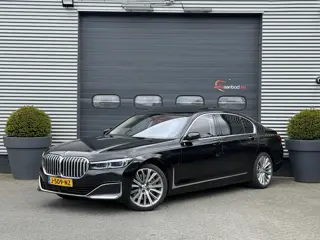 BMW 7-serie 745Le xDrive High Executive | TV Schermen | Panoramadak | 360* Camera | Massage | Head-U