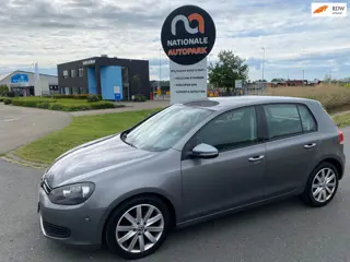 Volkswagen Golf | 2010 | 1.6 TDI Highline BlueMotion |Volledig onderhouden