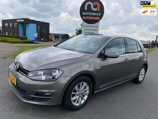 Volkswagen Golf 2015 * 1.6 TDI Comfortline BlueMotion * LMV * ELEC. RAMEN * CLIMA * NAVI