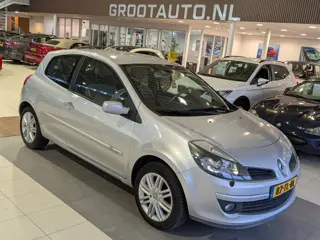 Renault Clio 1.6-16V Initiale Airco, Cruise Control, Trekhaak, Stuurbekrachtiging