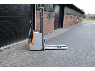 Still exv14c stapelaar elektrische accubj 2022 (bj 2018)