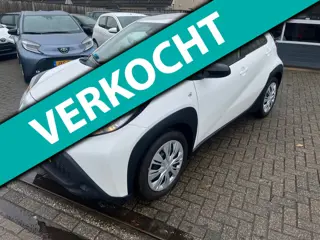 Toyota Aygo X 1.0 VVT-i MT Play