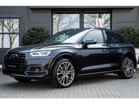 Audi Q5 2.0 TFSI quattro Launch Edition
