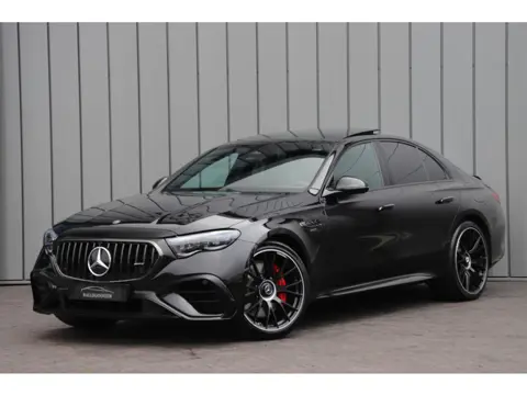 Mercedes-Benz E-Klasse AMG 53 4MATIC+ | 612PK | Hyperscreen | Achterasbesturing | Keyless-go | Sfeer