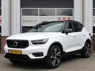 Volvo XC40 2.0 T4 190PK R-Design Automaat /NAVI/Panoramadak/Trekhaak/Cruise control/PDC/20'LM/Leder/